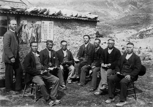 Chinese gold miners and a reverend in Otago.