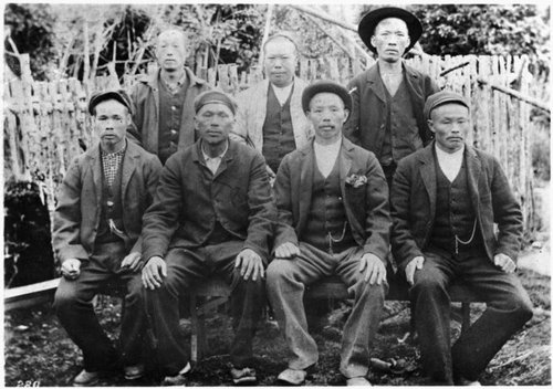 Chinese gold miners at Orepuki.