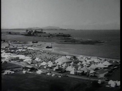 Tents on the beach at Waitangi in 1934