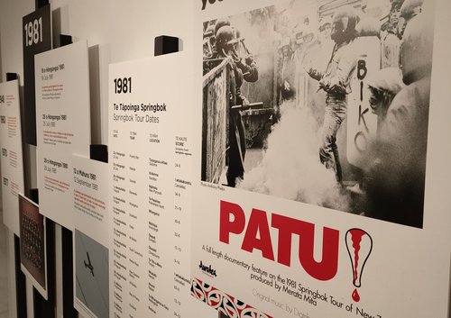Image of the Patu! exhibition.
