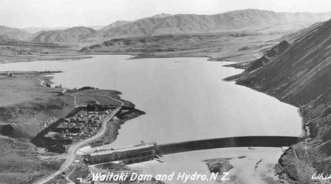 A black and white photo of the Waitaki dam.